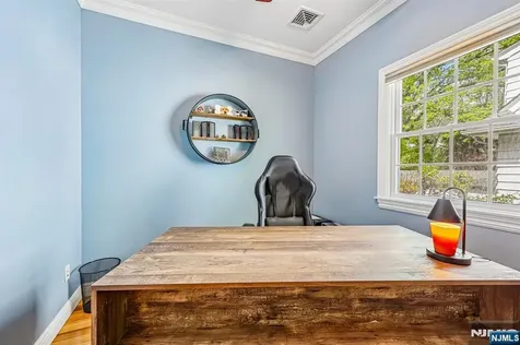 129 Woodland Avenue Ramsey NJ 07446