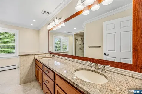 129 Woodland Avenue Ramsey NJ 07446