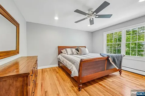 129 Woodland Avenue Ramsey NJ 07446