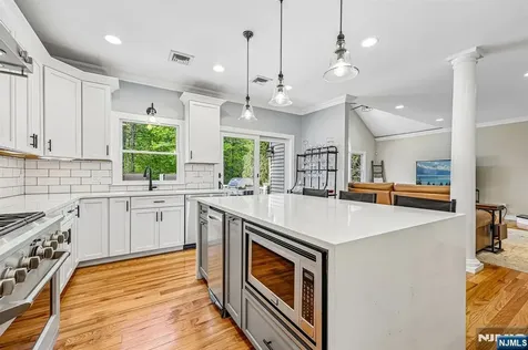 129 Woodland Avenue Ramsey NJ 07446