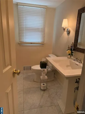 730 Floyd Street Englewood Cliffs NJ 07632