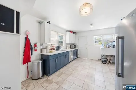 41 Edgar Street East Orange NJ 07018