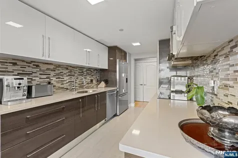 800 Palisade Avenue Fort Lee NJ 07024