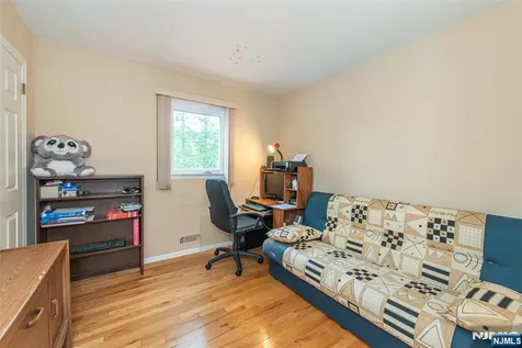 12 Abbott Road Wayne NJ 07470