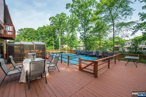 12 Abbott Road Wayne NJ 07470
