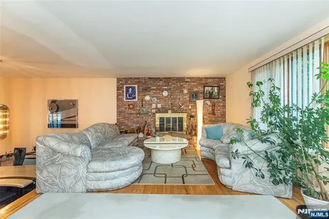 12 Abbott Road Wayne NJ 07470