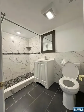 1410 83rd Street North Bergen NJ 07047