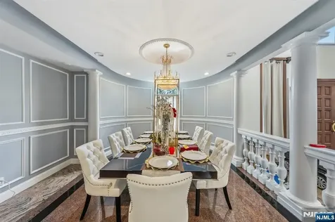 1 Brighton Court Livingston NJ 07039