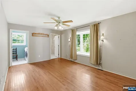10 Liberty Woods Drive Liberty NJ 07838