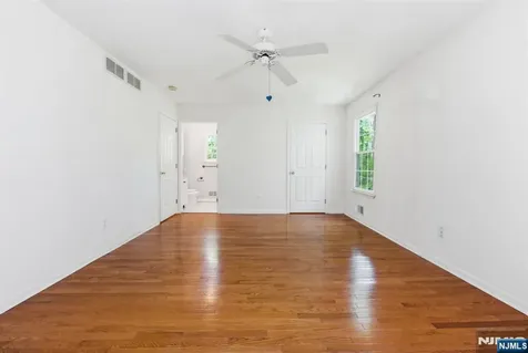 10 Liberty Woods Drive Liberty NJ 07838