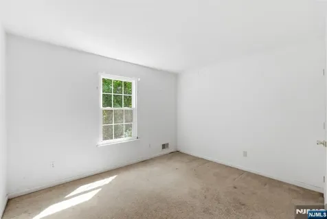 10 Liberty Woods Drive Liberty NJ 07838