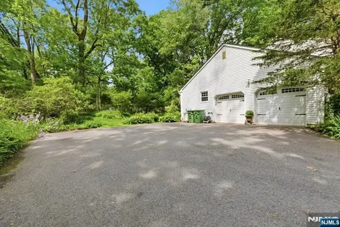 10 Liberty Woods Drive Liberty NJ 07838