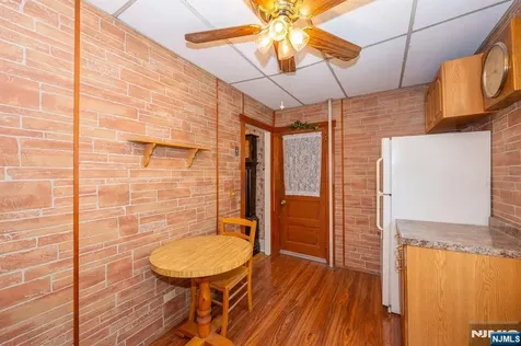 26 Cumberland Avenue Verona NJ 07044