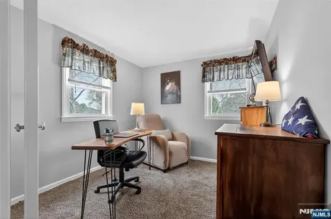 7 Spier Drive Livingston NJ 07039