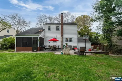 7 Spier Drive Livingston NJ 07039
