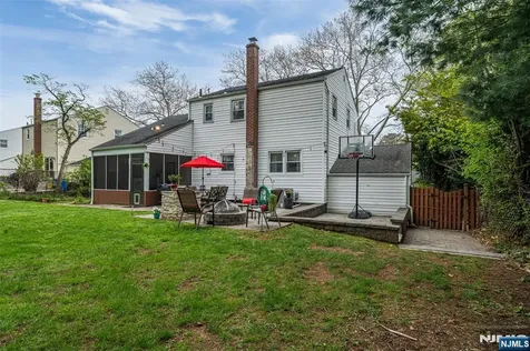 7 Spier Drive Livingston NJ 07039
