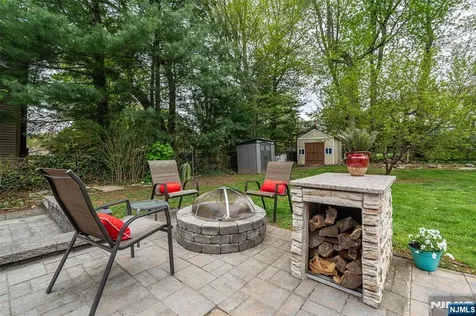 7 Spier Drive Livingston NJ 07039