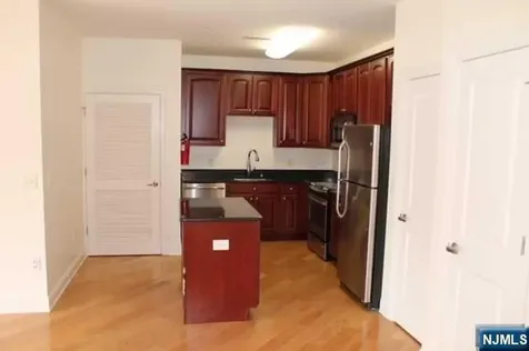 20 Ave At Port Imperial West New York NJ 07093