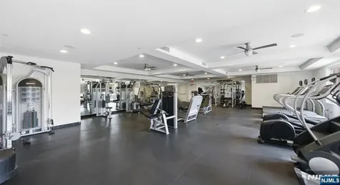 2050 Central Road Fort Lee NJ 07024