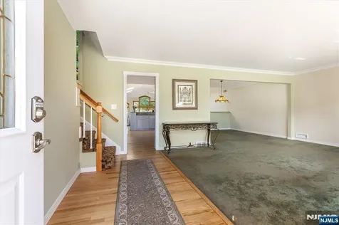 11 Allen Drive Wayne NJ 07470