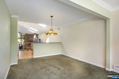 11 Allen Drive Wayne NJ 07470