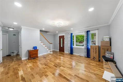 73 Davis Drive Bergenfield NJ 07621
