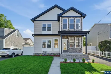 588 Maple Avenue Saddle Brook NJ 07663