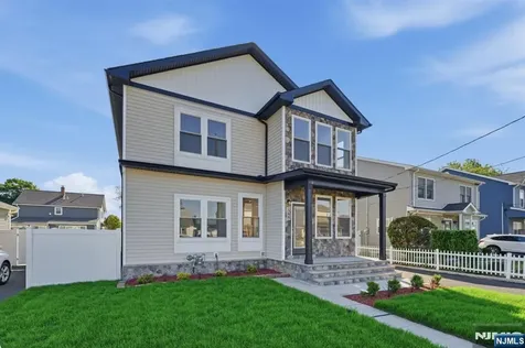 588 Maple Avenue Saddle Brook NJ 07663