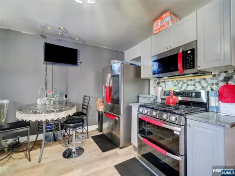 40 Bruen Avenue Irvington NJ 07111