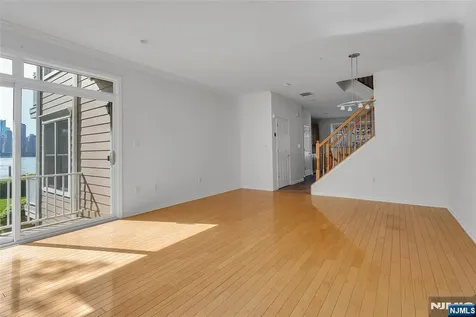 451 Albany Court West New York NJ 07093