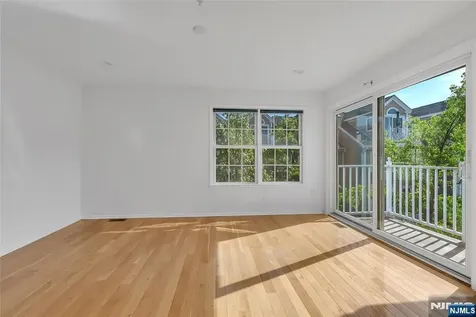 451 Albany Court West New York NJ 07093