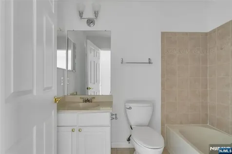 451 Albany Court West New York NJ 07093