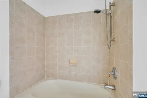 451 Albany Court West New York NJ 07093