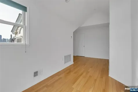 451 Albany Court West New York NJ 07093