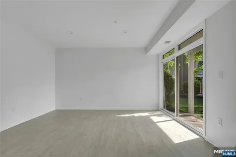 451 Albany Court West New York NJ 07093