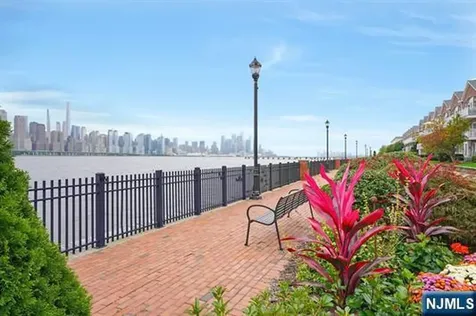 451 Albany Court West New York NJ 07093