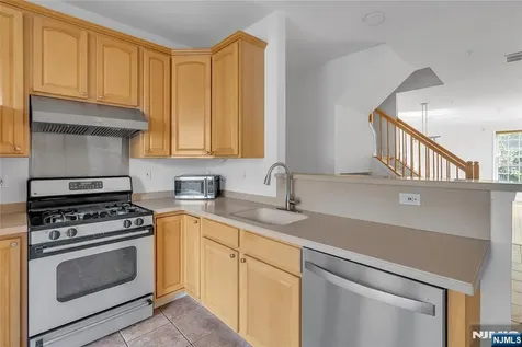 451 Albany Court West New York NJ 07093
