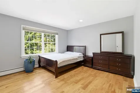 42 Spring Valley Road Montvale NJ 07645