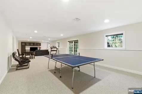 42 Spring Valley Road Montvale NJ 07645