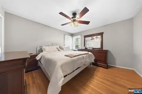 23 Homcy Place Clifton NJ 07011