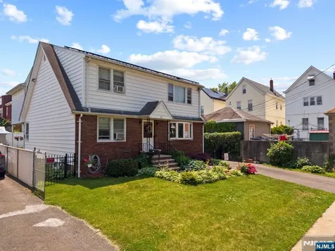23 Homcy Place Clifton NJ 07011