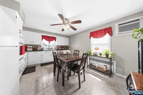 23 Homcy Place Clifton NJ 07011