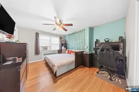 23 Homcy Place Clifton NJ 07011