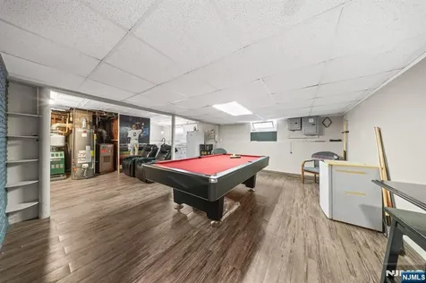 23 Homcy Place Clifton NJ 07011