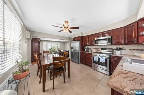 23 Homcy Place Clifton NJ 07011