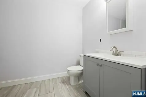 310 Passaic Harrison NJ 07029
