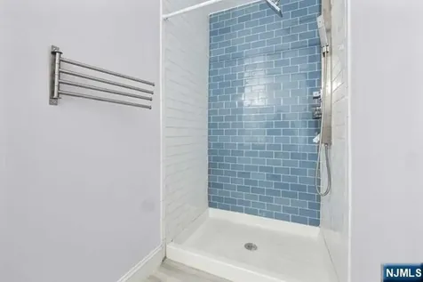 310 Passaic Harrison NJ 07029