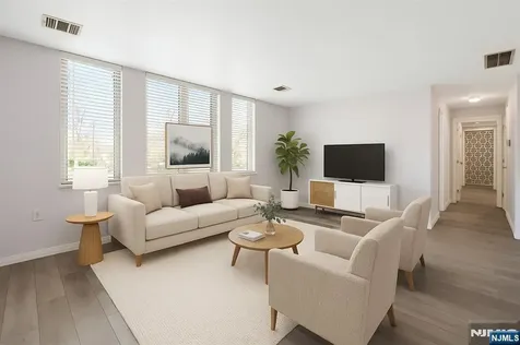 310 Passaic Harrison NJ 07029