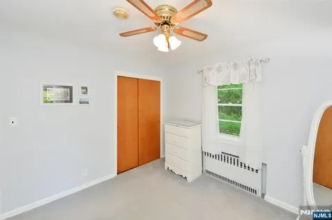 51 Charwalt Drive Hawthorne NJ 07506