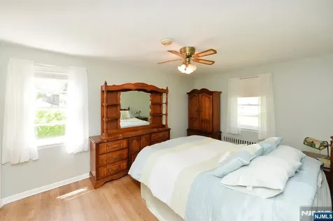 51 Charwalt Drive Hawthorne NJ 07506